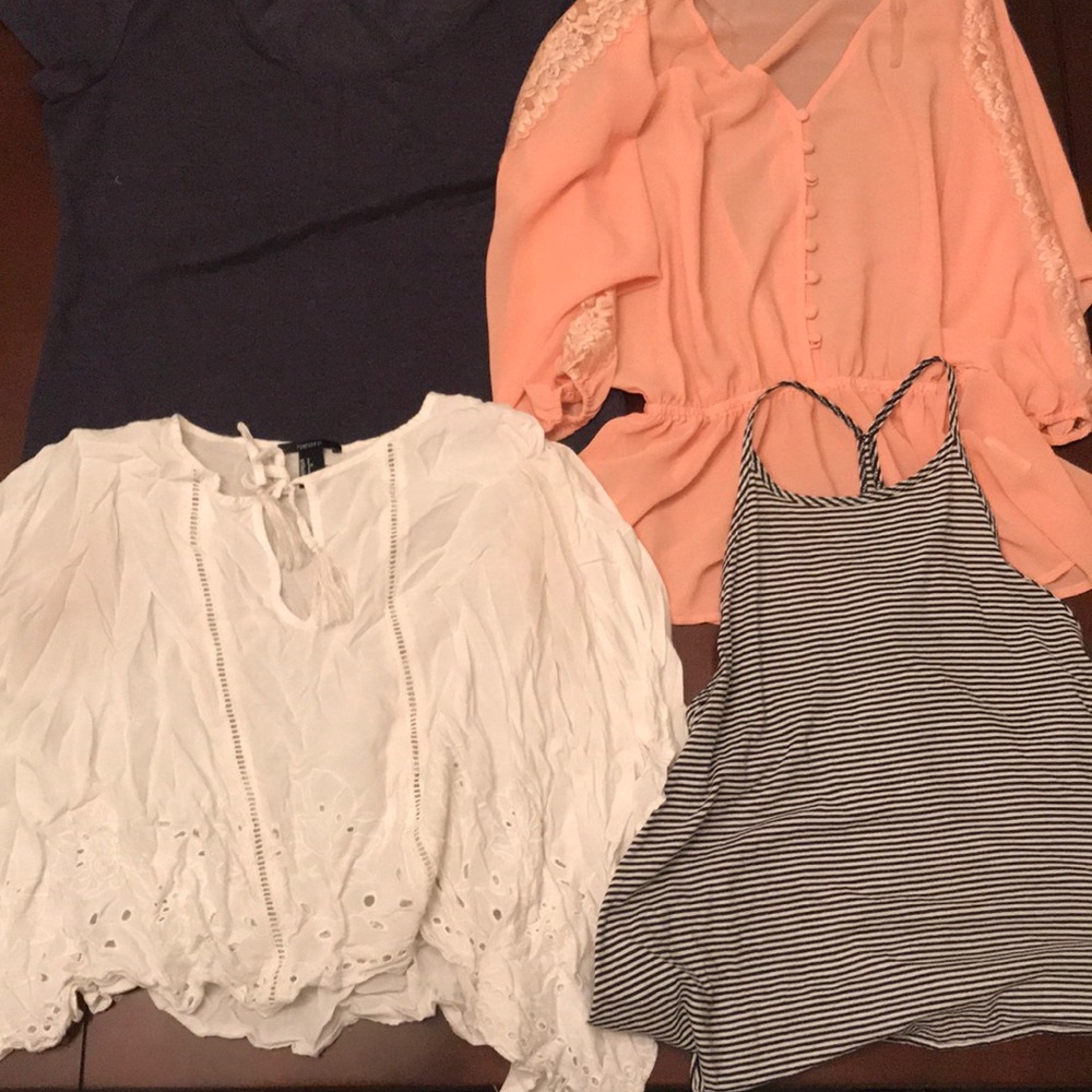 Clothes - Picture 2 of 8